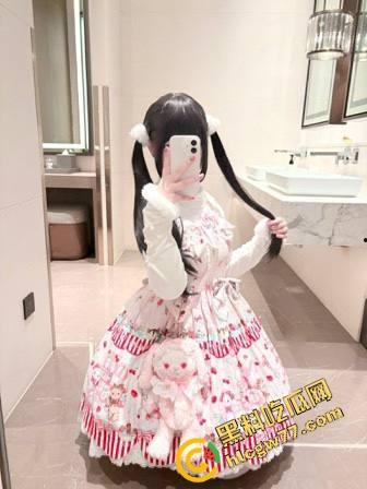 极品女大嫩萝莉【菜菜】双马尾勾魂摆贱态,Lolita娇裙掩不住浪荡嫩缝,细腰翘臀奶子乱蹦,-5