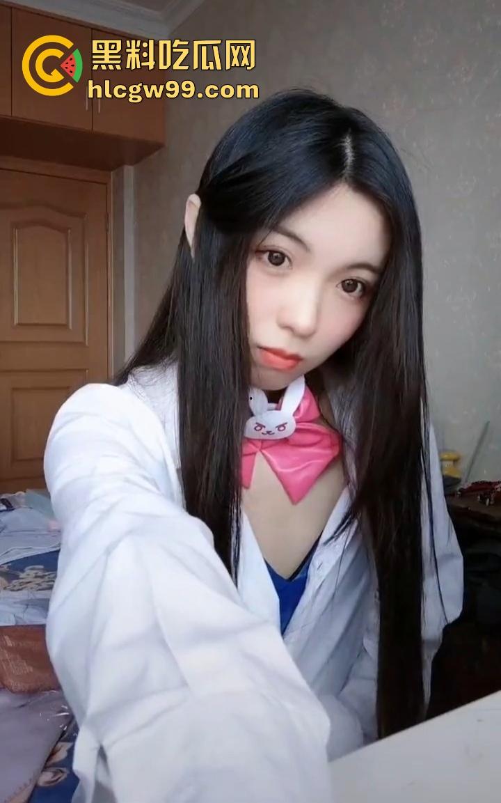 【蛇信子姐姐】抖音上岸变正经主播？当年骚母狗福利视频重现江湖，洗白被开盒爆料！-4