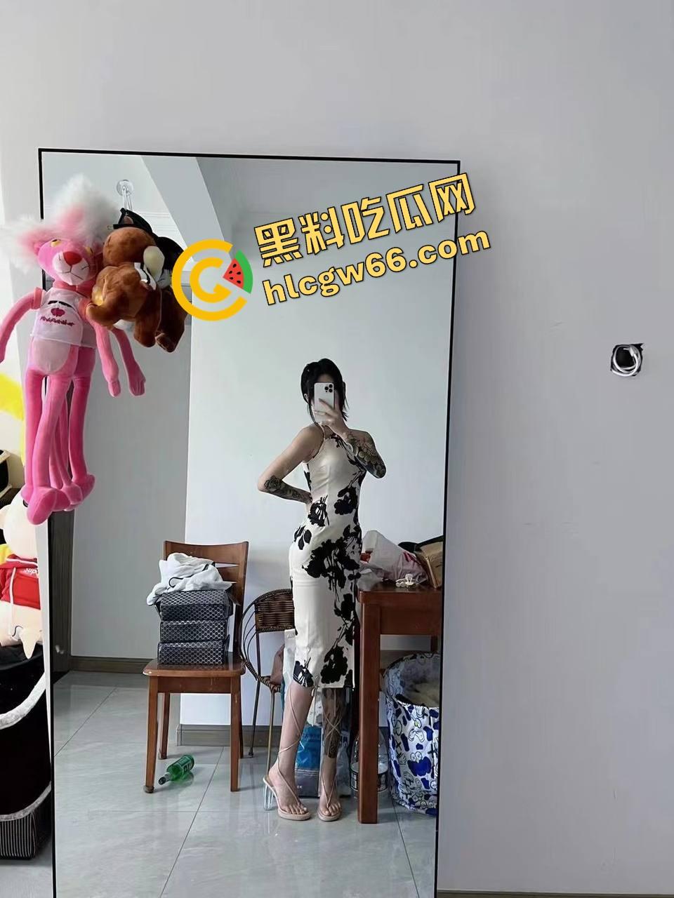 瓜友投稿曝光骚逼前女友『何秀慧』一边跟我谈恋爱一边偷偷给我兄弟开腿,这逼贱得不插一天都发骚!-3