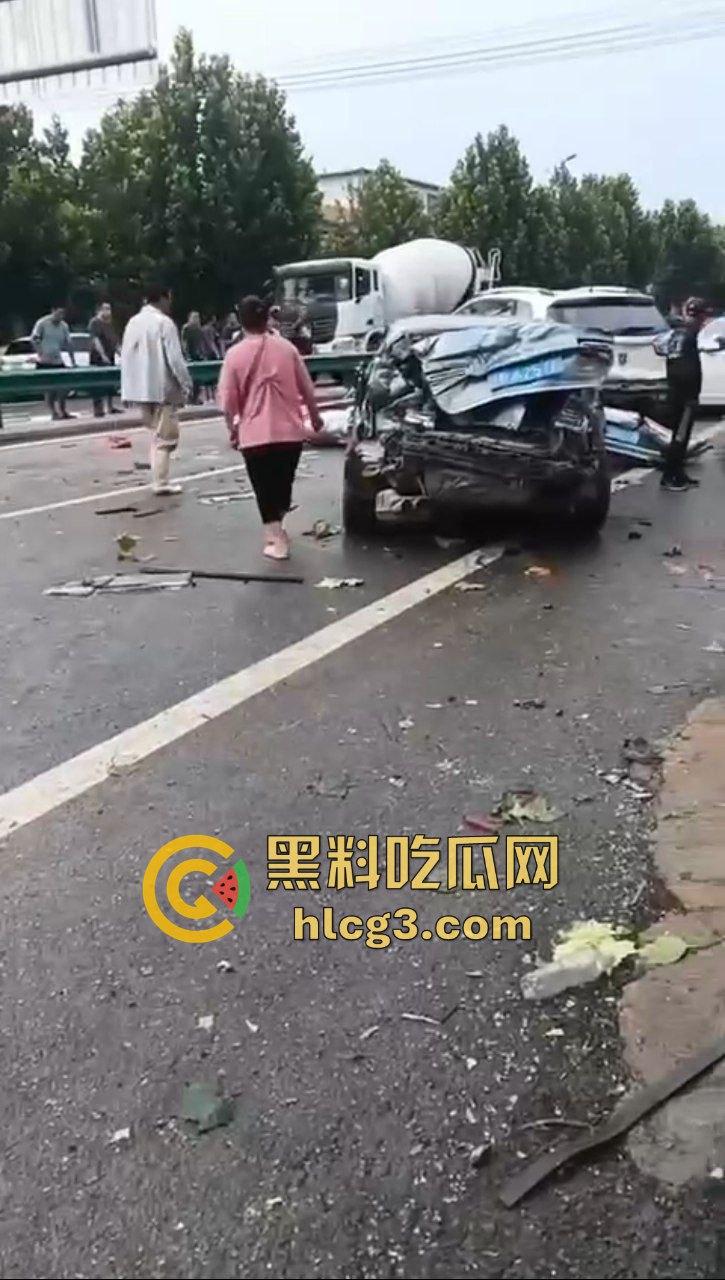 大连普兰店 大货车制动系统失控 刹车失灵 连撞数车 致一名女大学生死亡 对象发文感慨 3人受伤！-9