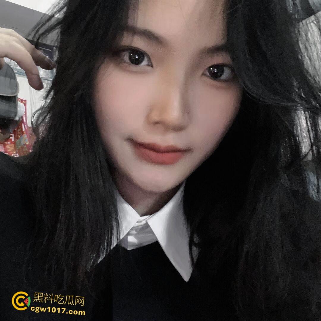 南昌御姐母狗【孙晓晴】，骚浪小母狗酒吧到处约炮，饥渴舔屌露脸挨操，蒙眼女上疯狂榨精，反差骚样堪称极品！-3