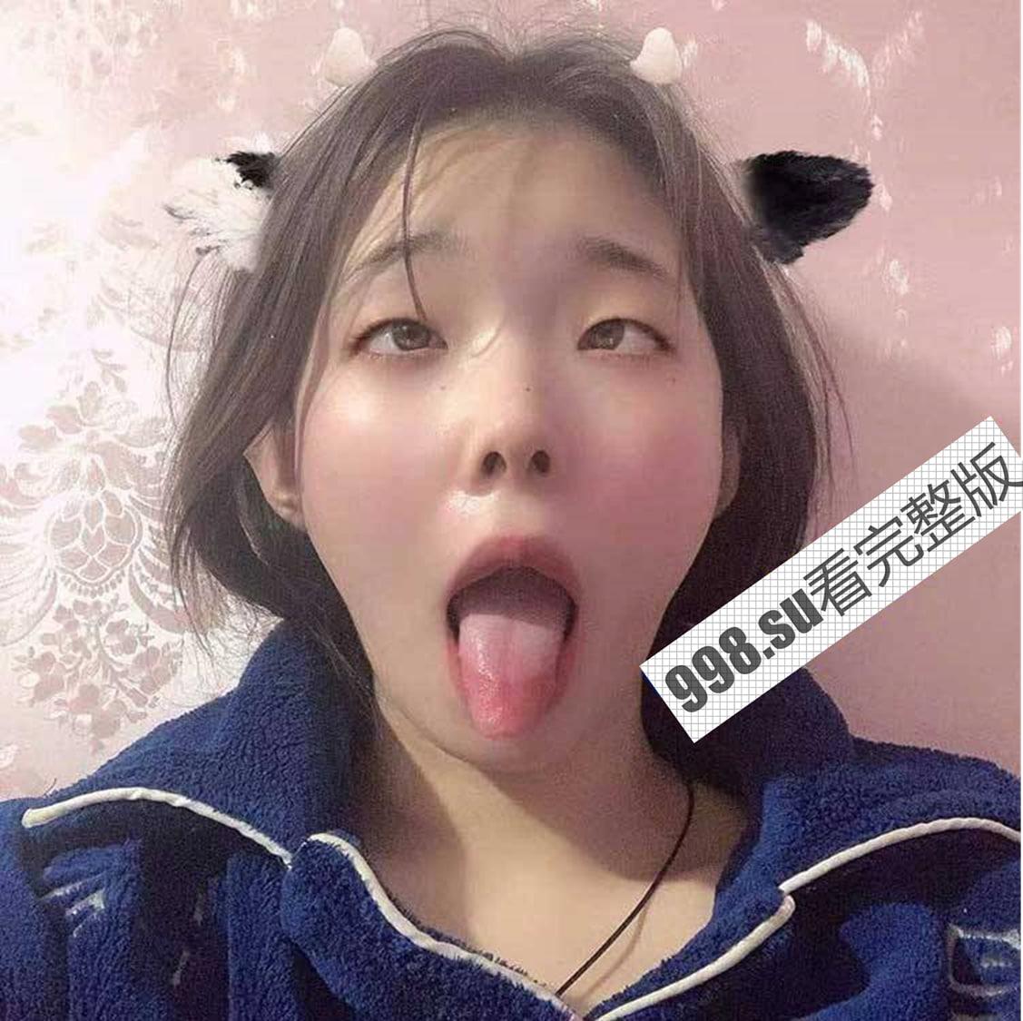 全网疯传 上海工商学院 李思颖 极品反差眼镜娘 大四学姐厕所吃鸡-2