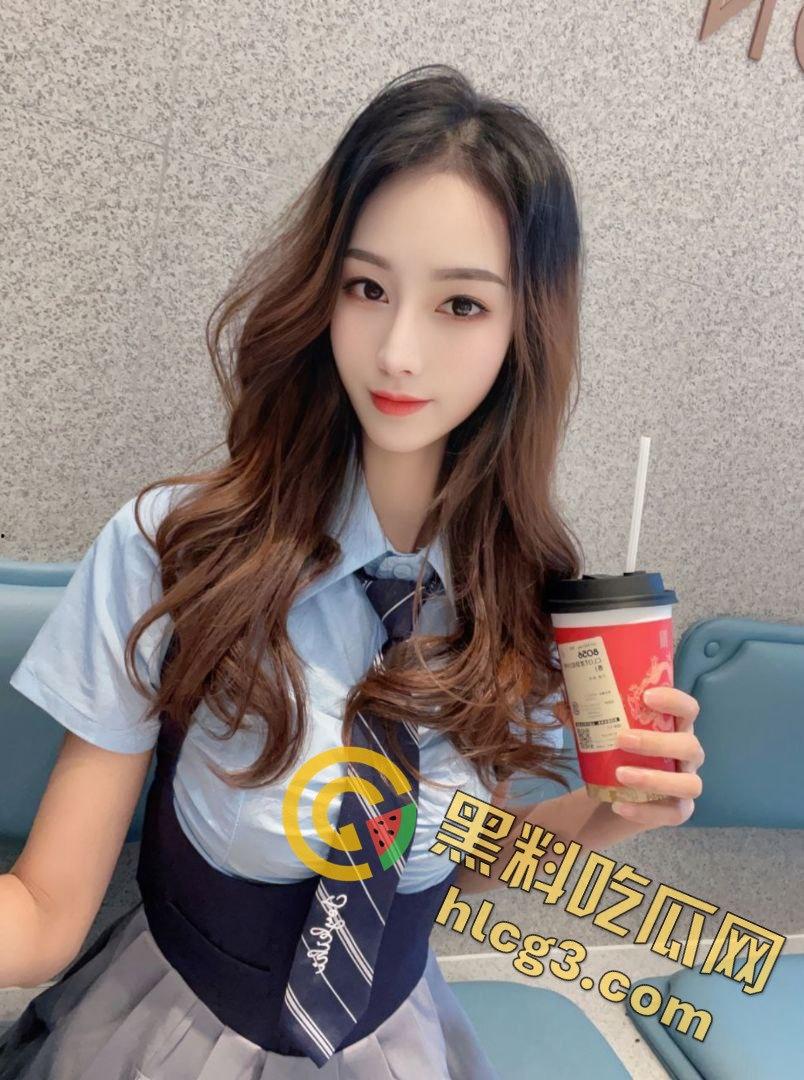 贵州女神『西西』的真实一面曝光!被金主玩腻后的视频泄露,水友直呼震惊!-1