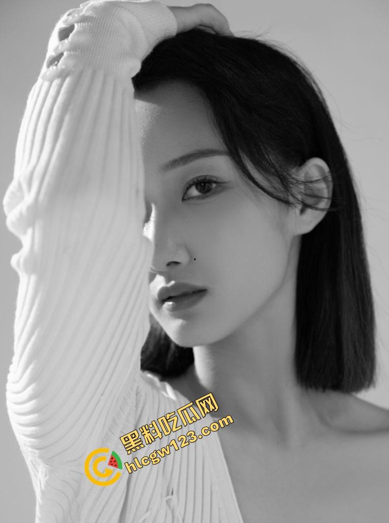 江西南昌极品反差女友『王梦格』视频帮异地男友泄欲打完飞机转头就去约炮,这种货色你敢打几分?-3