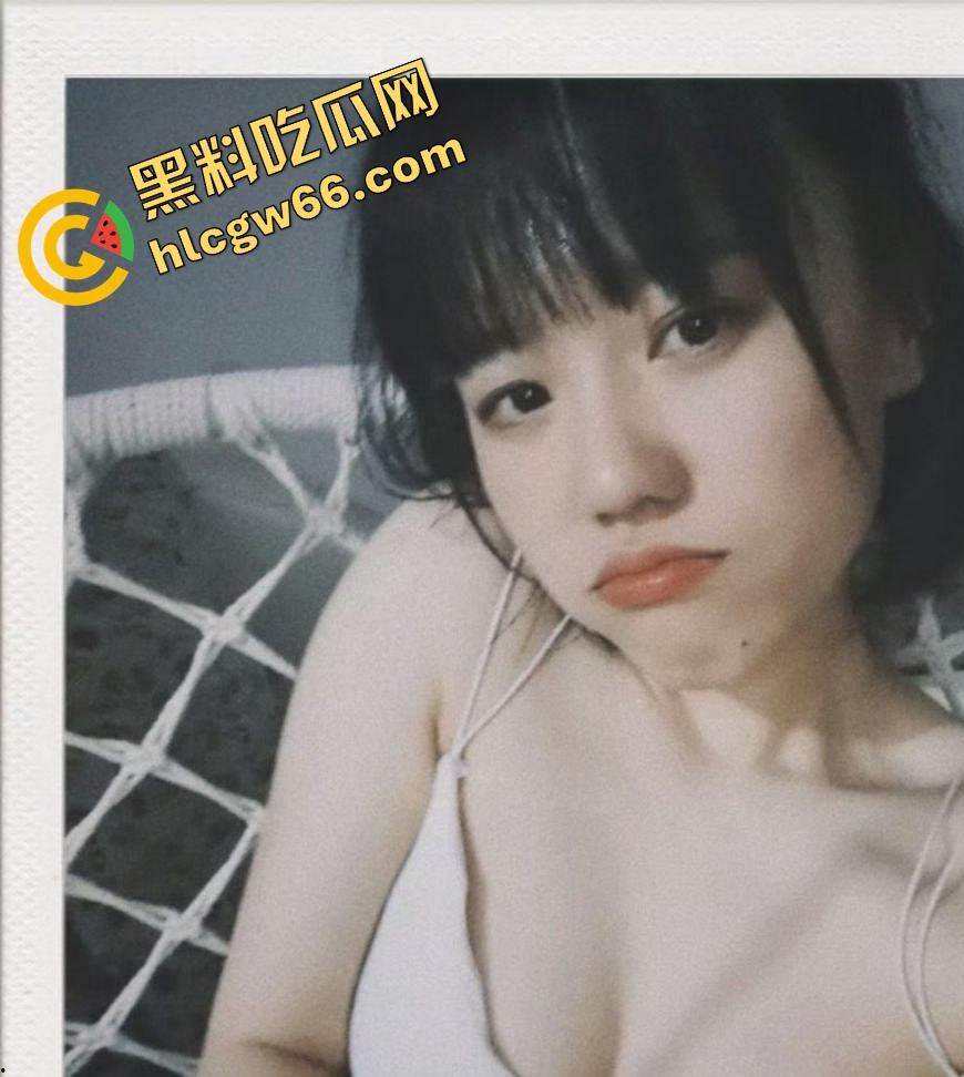 山东聊城反差教师【周红蕊】白天讲课人模狗样，晚上勾搭家长当胯下母狗，染了病还继续约炮，逼洞都发烫还不关门！-3