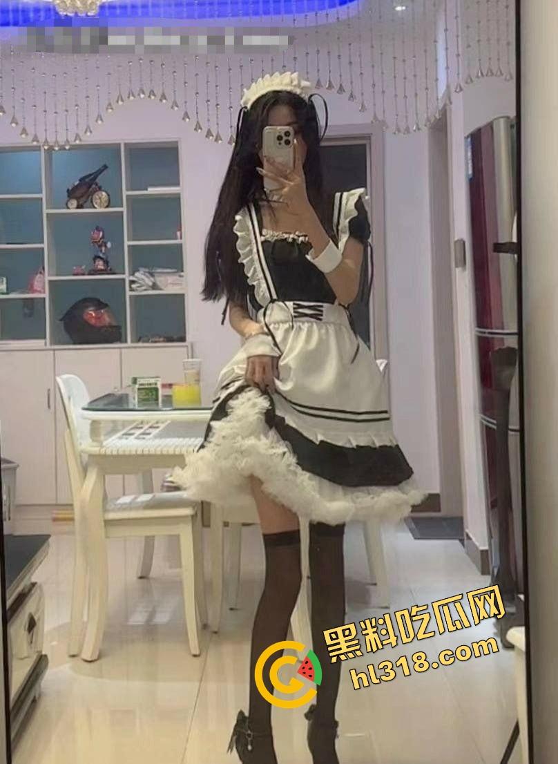 小骚逼群里公然约炮撩汉，结果被群友反杀，以为捡到大屌，没想到做爱视频一发，直接原地社死！-9