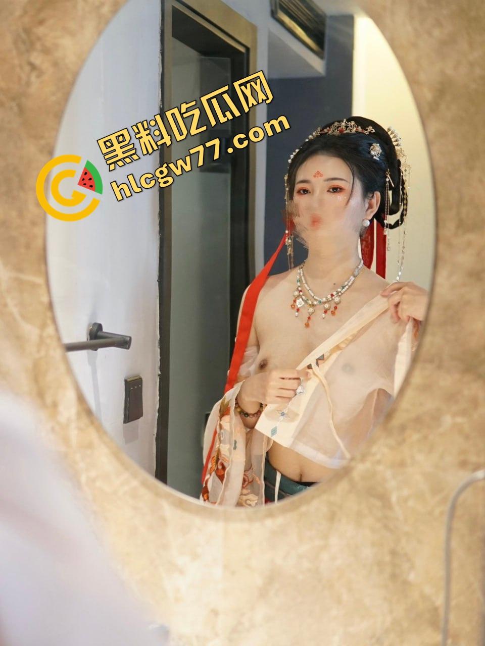 舞蹈系【刘婷婷】初入社会当老师被校长射嘴里！校长称不给口爆就把照片放到学校大屏幕！-3