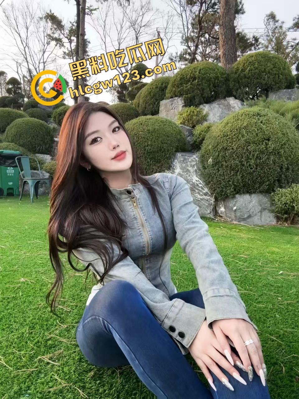 泡完脚直接车震，带上车开到地下车库直接开骑。妹子大尺寸操到娇喘连连 哥哥你戳到宫口了！-3