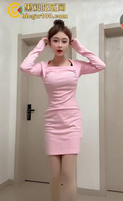 快手反差网红【武霖儿】私人定制视频流出，露脸自慰骚的一批妥妥的精液容器，内容炸裂！！-6