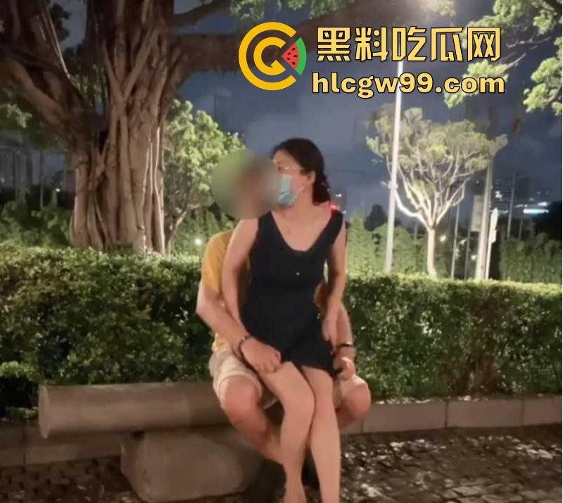绿帽届天花板！【宇宙的琴弦】让同学在广州塔操自己的老婆，一边后入一边欣赏小蛮腰夜景，内容炸裂！-1