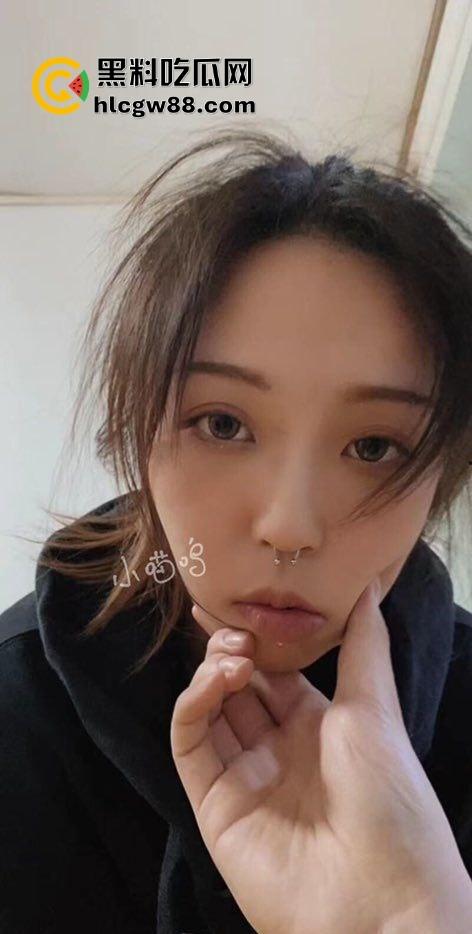 天津白先生的母狗训练营，清纯大学妹一步步被驯成骚浪性奴，鼻钉吃精内射全服从，彻底沦为主人的性奴！-5