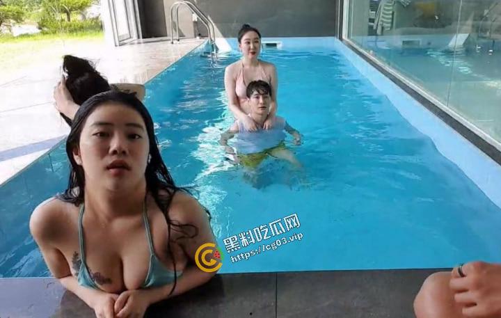 韩国 娱乐户外女主播 大奶纹身妹子 录制玩节目时 被潜规则 挨操视频流出-5