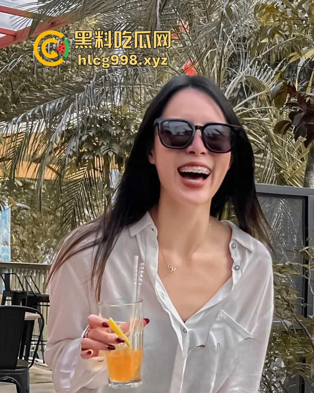 美女模特[黄莎莎]遭遇工作诈骗！完美身材被一步步诱骗曝光，私密视频惨遭疯传！-11