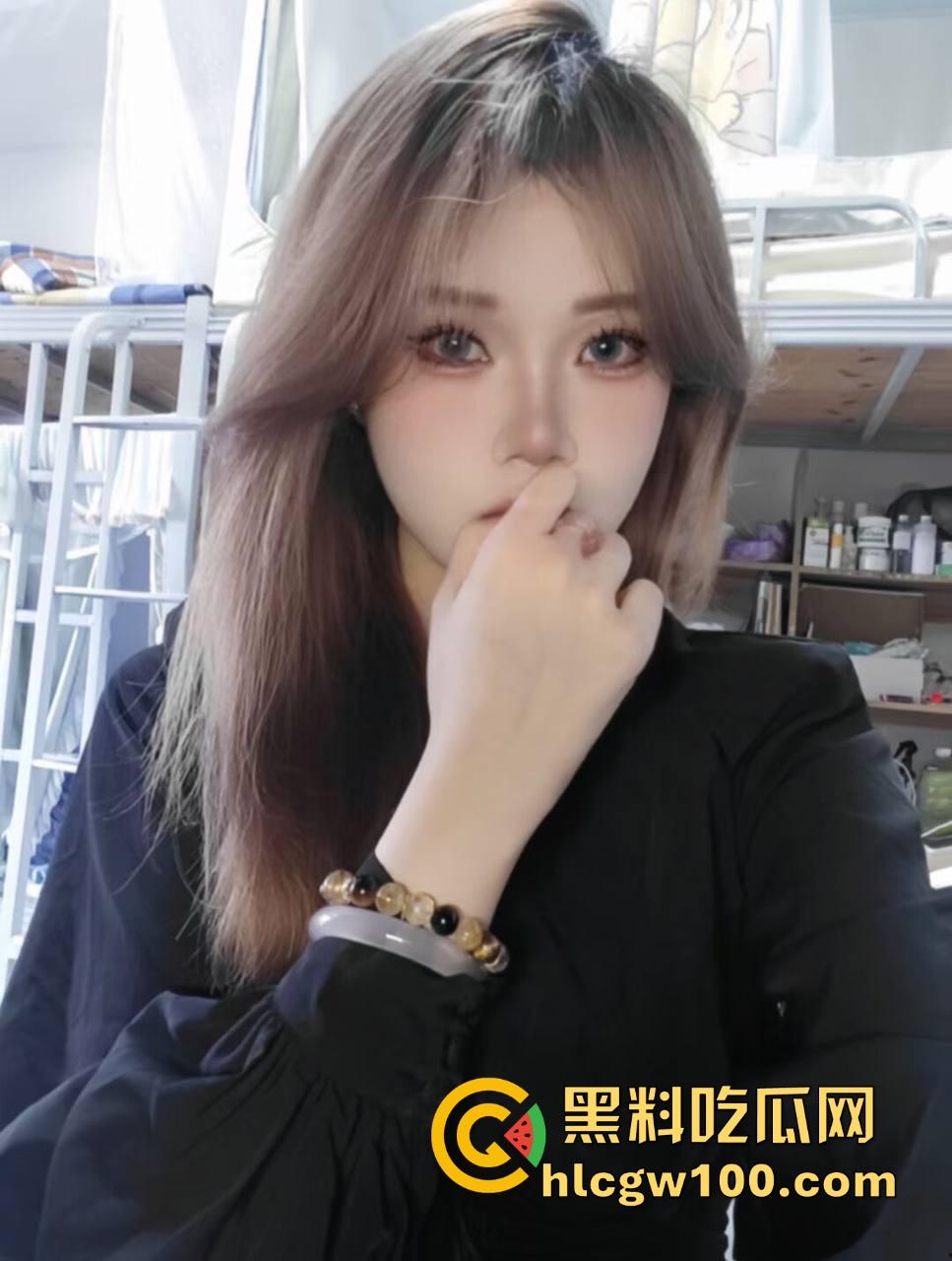 富豪千金白虎逼反差婊视频流出,清纯颜值啪啪狂热,9分17秒清晰对白,性爱画面绝了这反差谁受得了?-2