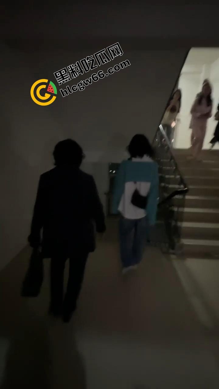 东湖副教授『林旺』顺带当床上导师？妻子实名举报湖南高校教师出轨女学生，学校火速成立调查组！-9