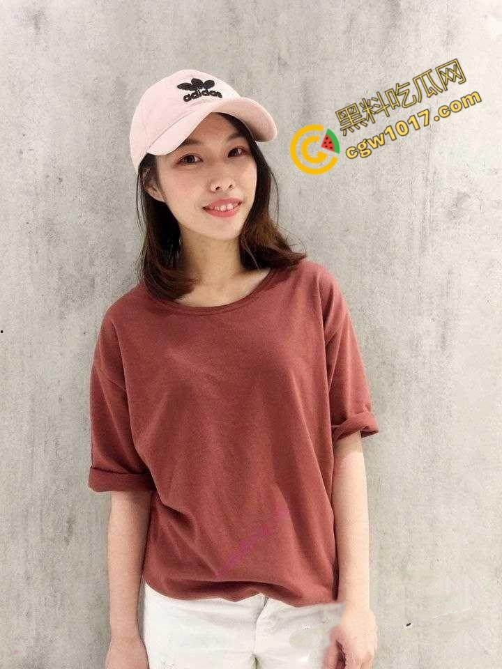 台湾性感人妻【萧萱萱】狂野出轨小鲜肉，酒店激情视频惊世！真实生活照曝光，淫荡生活全曝光，尽享旺盛欲望！-1