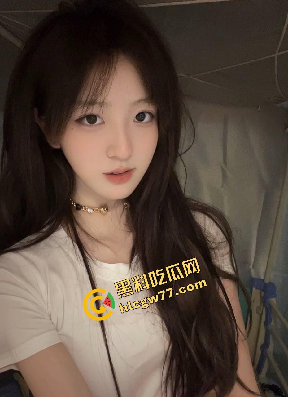 广州大学城学生妹『李璐』喝酒装纯，路上就开始抠逼湿了，开房换情趣内衣打桩到天亮，退房前还补一炮！-3