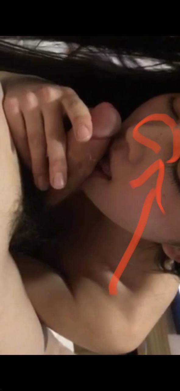 河北任县 张鹏娜 抖音账号一只桃 小姐姐认真吃鸡的样子真美-6