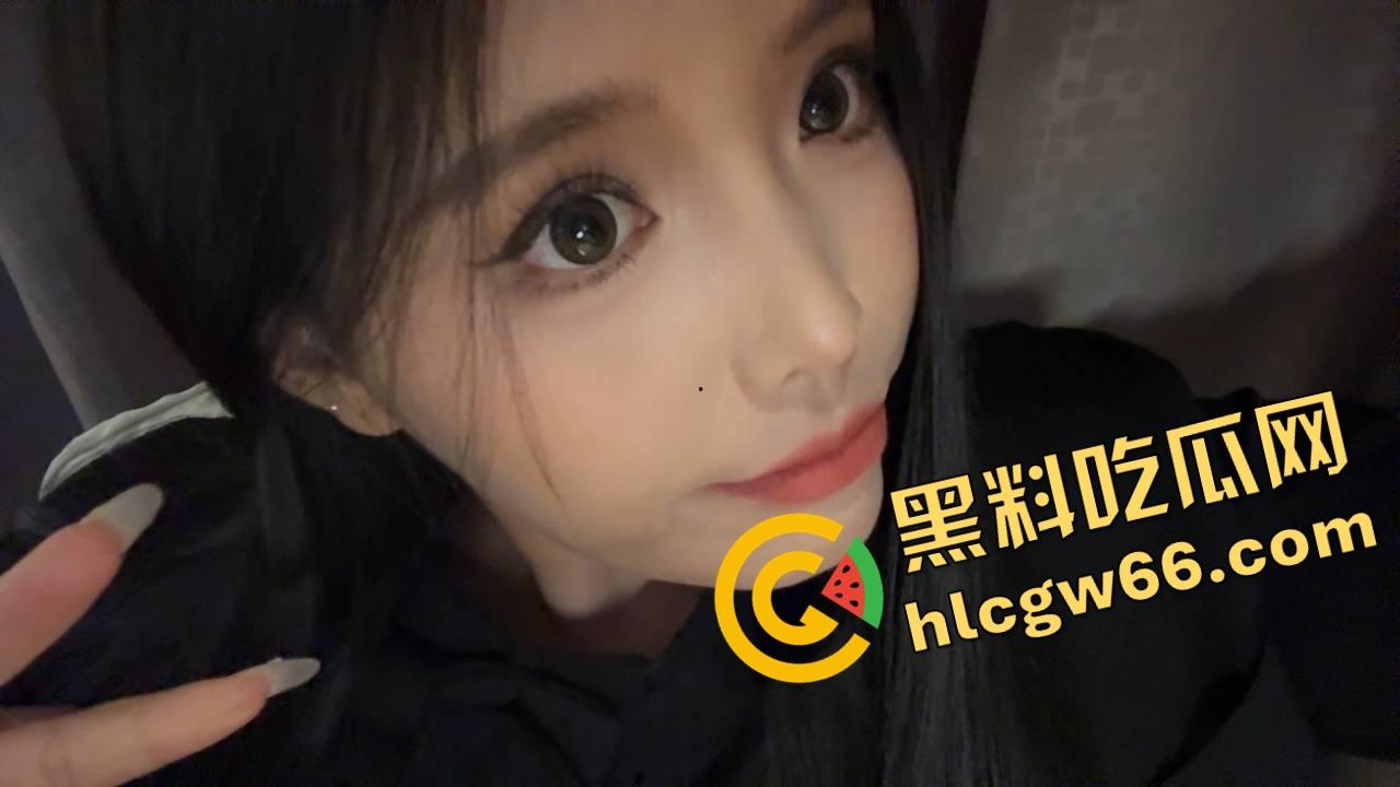 长沙肉感骚货【婉婉】身穿情趣衣撅逼给金主摆拍,假屌爆插嫩穴插到松弛,呻吟骚到让人原地射!-4