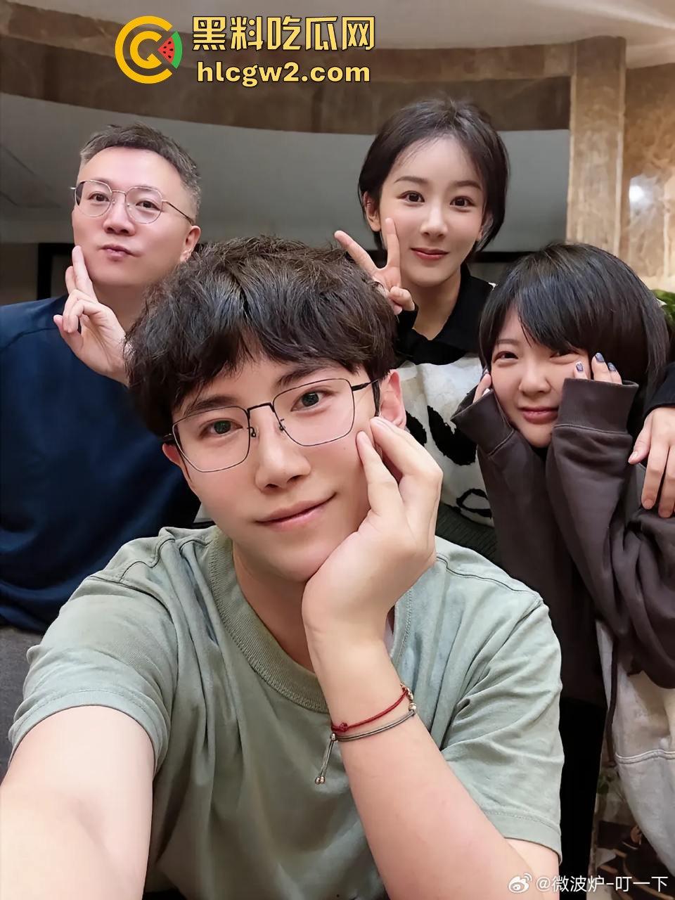 微博爆料家有儿女童星【杨紫】出轨密会栩栩华CEO【冯楚轩】 不是吧杨紫口味这么差的吗?黑料网独家爆料!-26