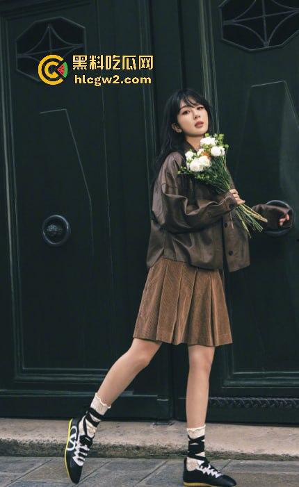 微博爆料家有儿女童星【杨紫】出轨密会栩栩华CEO【冯楚轩】 不是吧杨紫口味这么差的吗?黑料网独家爆料!-31