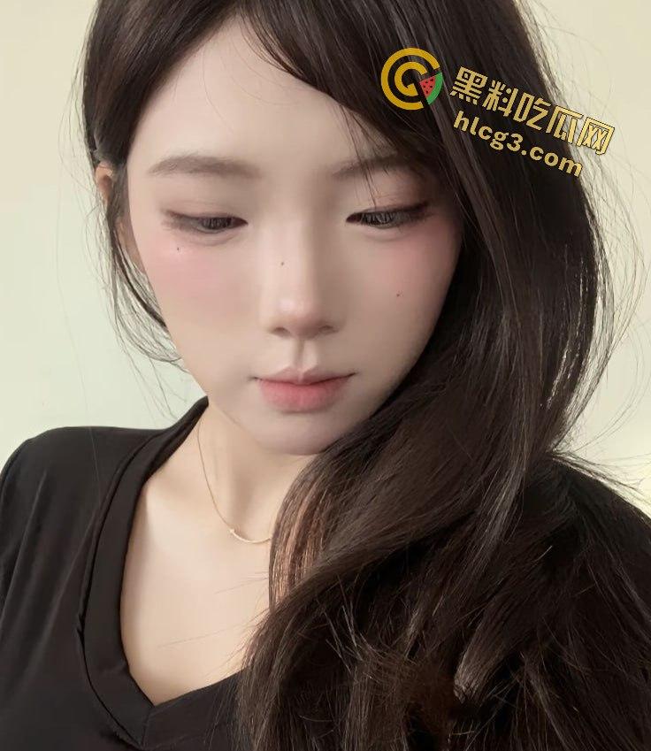 抖音网红主播『风韵胶妻』私密自拍视频曝光!反差骚母狗的诱惑无法抵挡!叫床太诱惑!-4