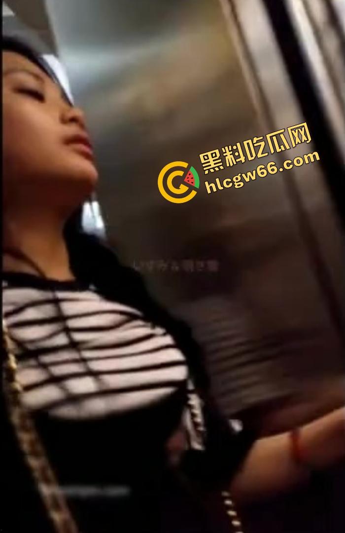 KTV唱歌灌醉同事妹子暗中下药迷晕，拖进包厢嫩缝狂操到喷泉，组合拳狠干浪货爽昏头！-2