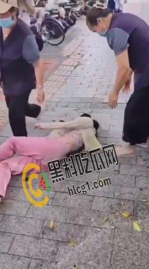 广州女孩整牙手术做残废了上门讨说法 被店员拿水枪冲并拖拽 现在无良商家都这么嚣张吗?-7