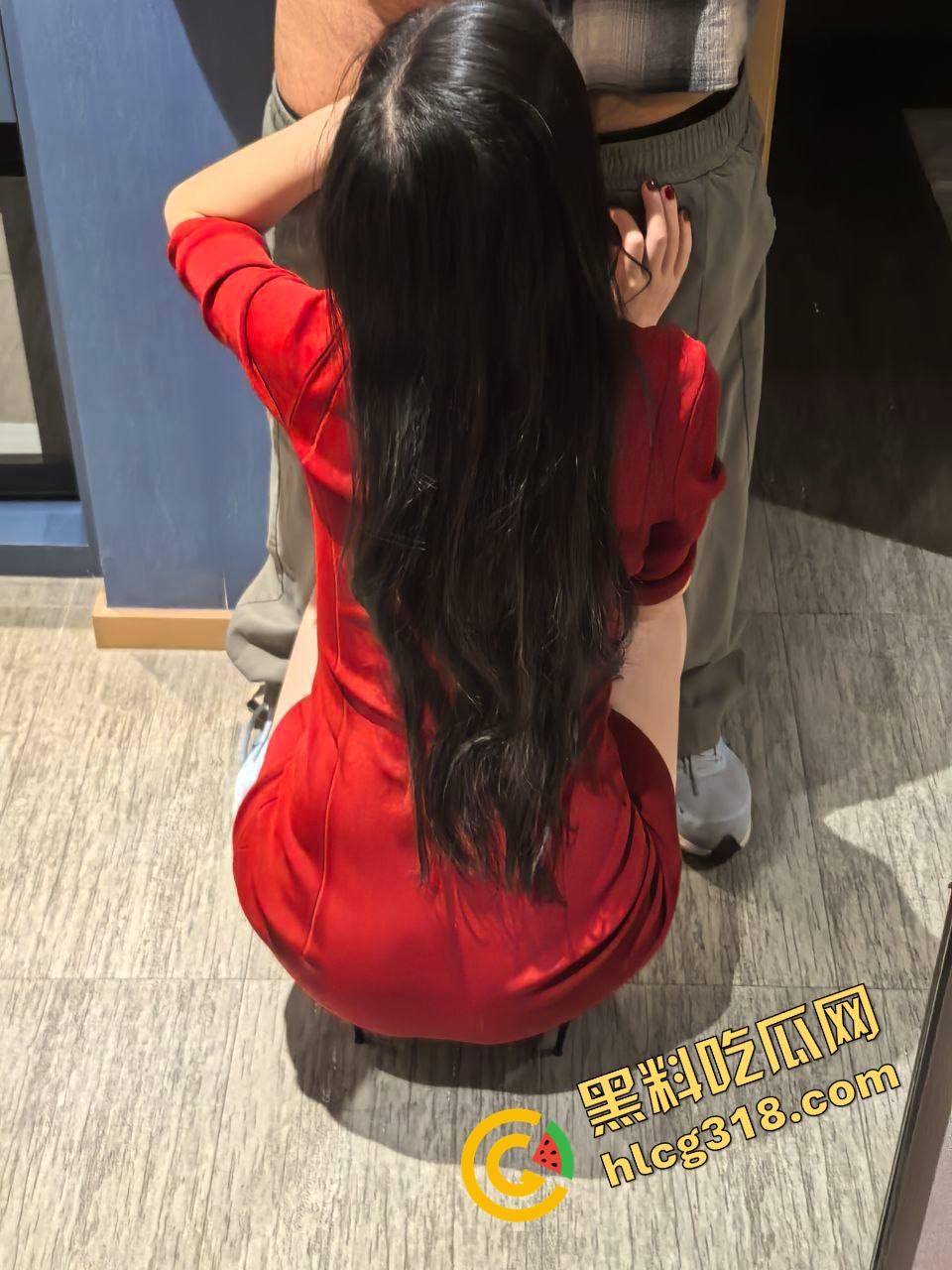 舔狗舔了三年舔成笑话,前女友『赵敏』装纯三年，嘴上说不想亲结果私下酒店含屌吞精！-6