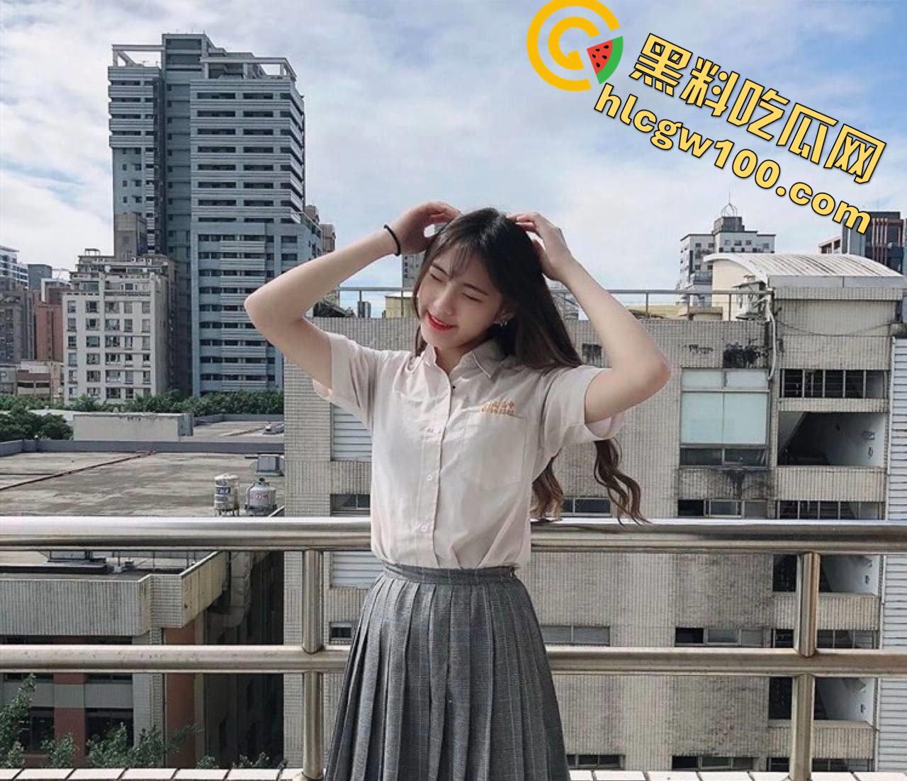 极品厌世脸台大反差母狗【朱晏妮】，对镜私拍女王S调教与被调教扣穴自慰多段独白-4