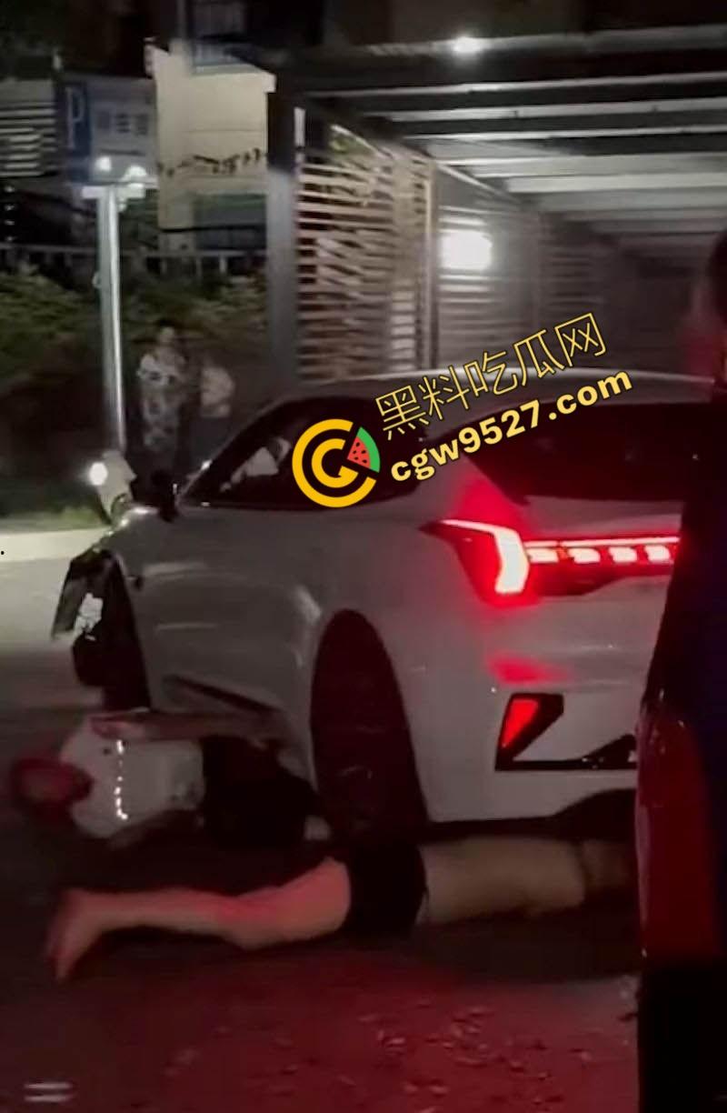 愤怒驾驶酿惨剧!重庆车主暴躁碾压群众,1死4伤!现场惨不忍睹,众怒难平!-9