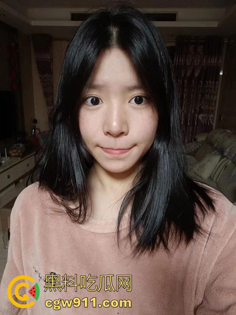 怀化极品小少妇【裴思莹】,平时端庄文雅,一副贤妻良母样,私下其实骚上天,约炮视频流出!-2