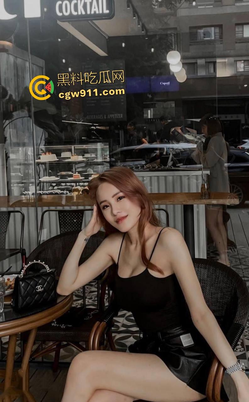 科技脸少妇【黎思欣】偷情翻车!巨乳乱颤被大鸡巴狂干,骚逼淫水喷涌如潮,偷情做爱却是痛苦面具!-1