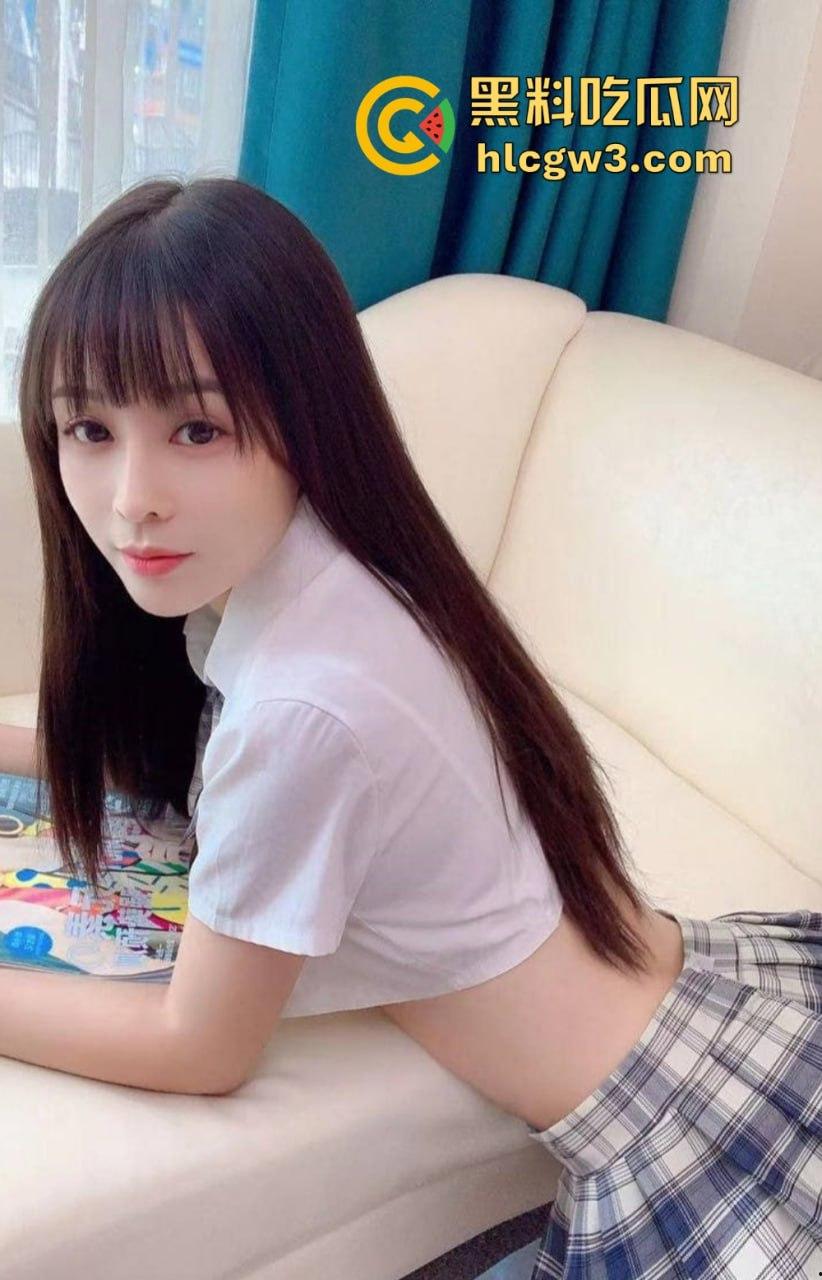 极品反差少女【凌薇】线下约啪金主爸爸多P全套性爱自拍疯传,清纯脸配骚浪身子,真他妈是反差婊中的极品!-4