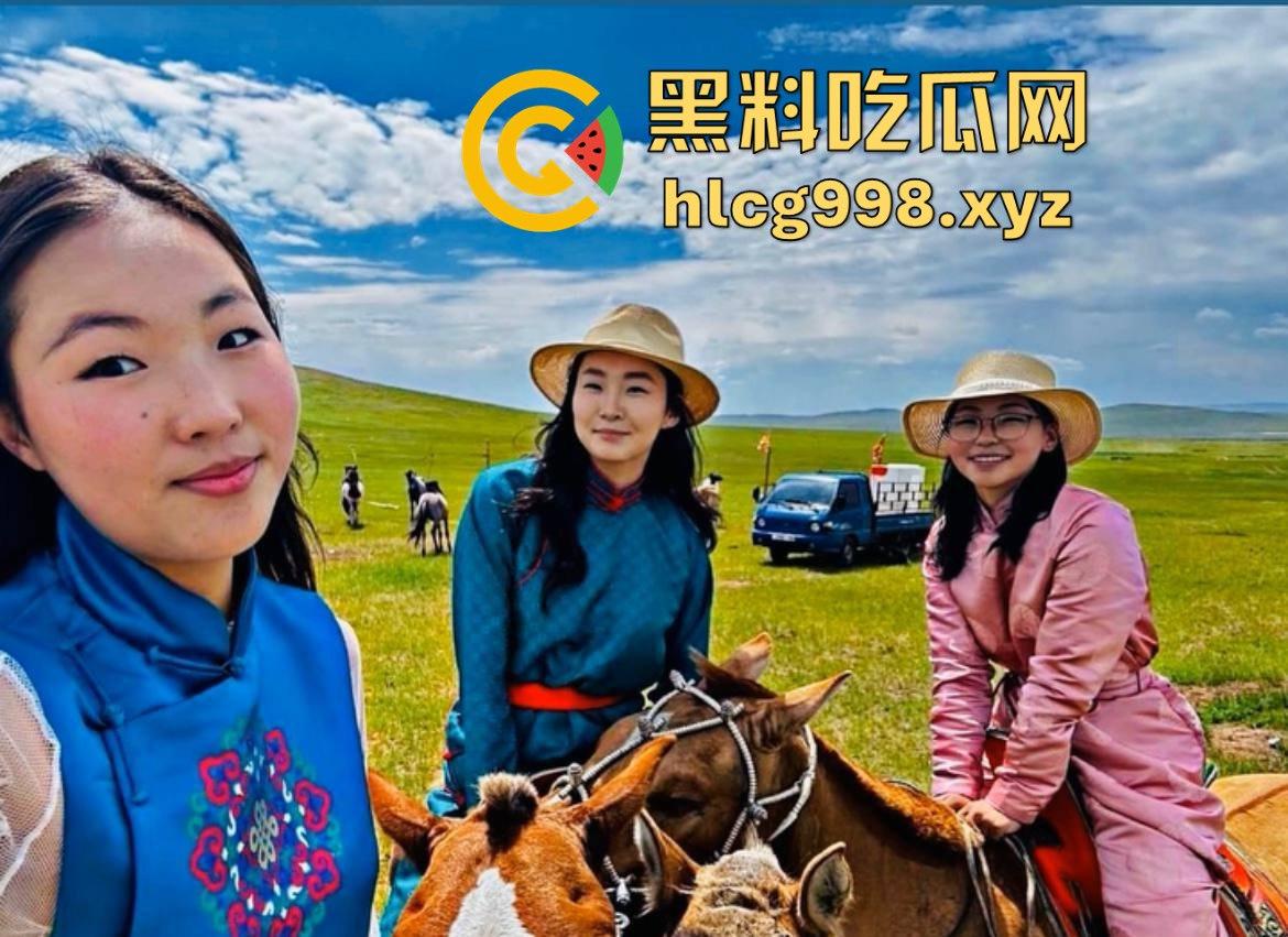 西藏20岁火辣妹子【诺诺熙】闺蜜换夫!四人激情交换视频曝光,玩得毫无底线!-5