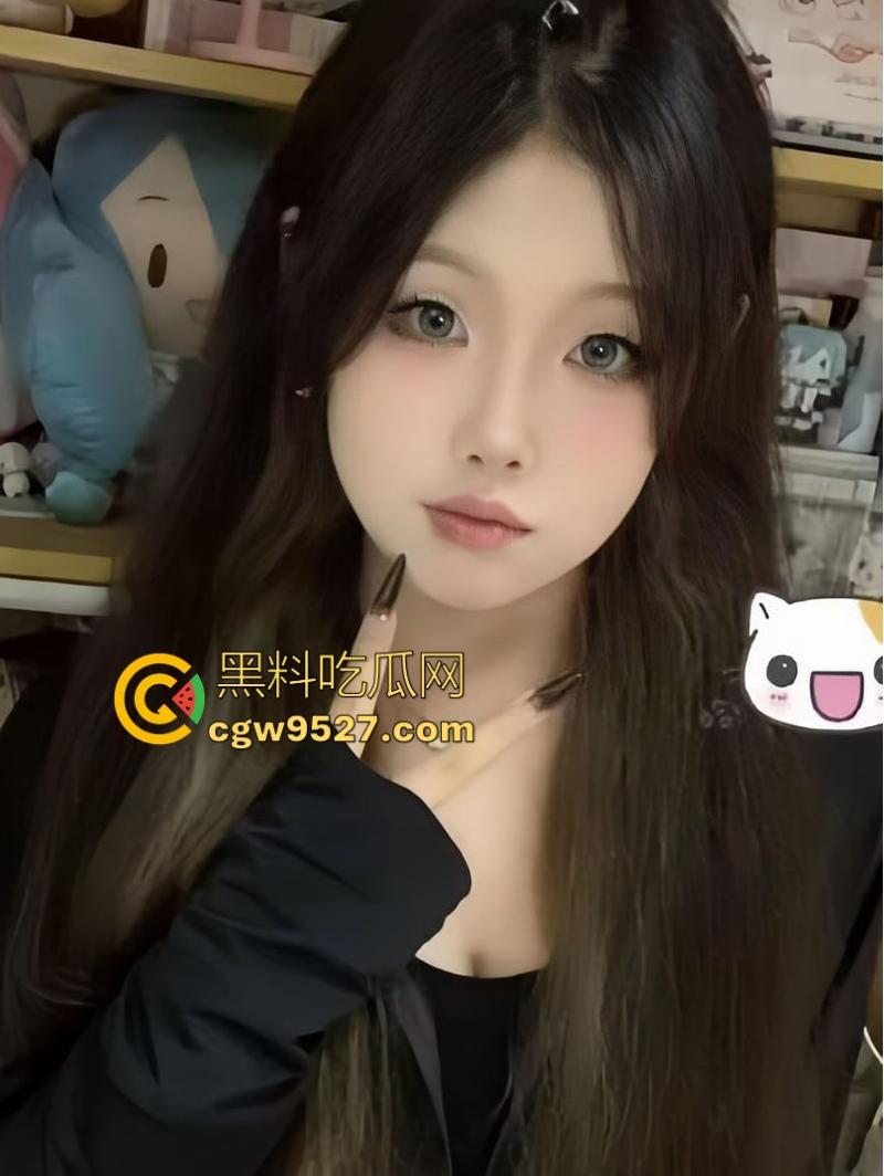 湖北工业大学反差女大学生【梁盈盈】被金主包养调教私拍曝光,微胖巨乳下的极致反差,极其淫荡!-2