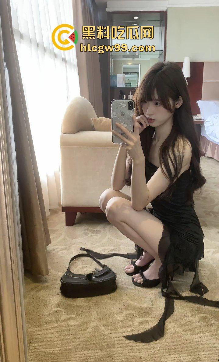 抖音甜美御姐骚鸡【lkistty】如此清纯私下竟是反差炮台，面基大哥情趣内衣猛烈撞击后入骚臀！独家曝光流出-2