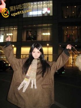 河北东方学院清纯学姐【刘悦】，粉嫩酮体开裆黑丝，口交吞精娴熟，女上位骑乘榨精，让人欲罢不能 ！-5