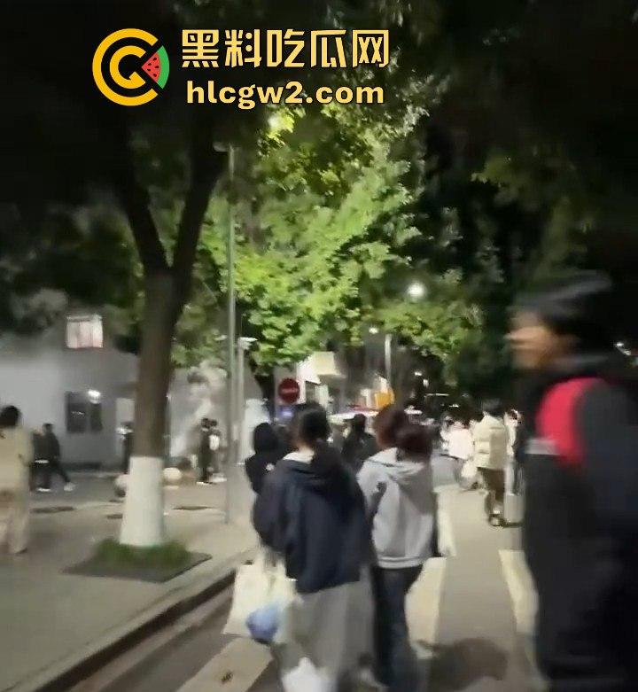苏州经贸大学情侣惨案!男生杀害女友,大学生戾气重,校园命案频发吓坏众人!-10