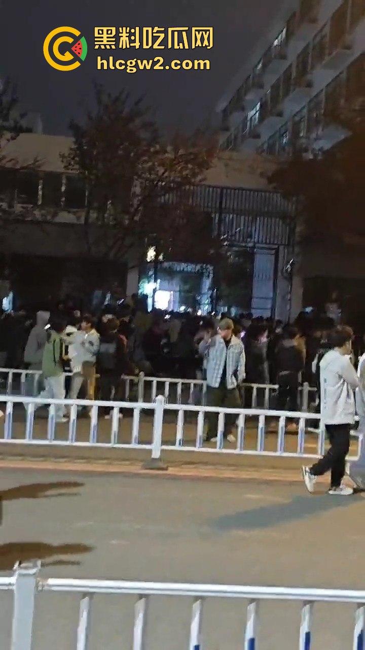 苏州经贸大学情侣惨案!男生杀害女友,大学生戾气重,校园命案频发吓坏众人!-14