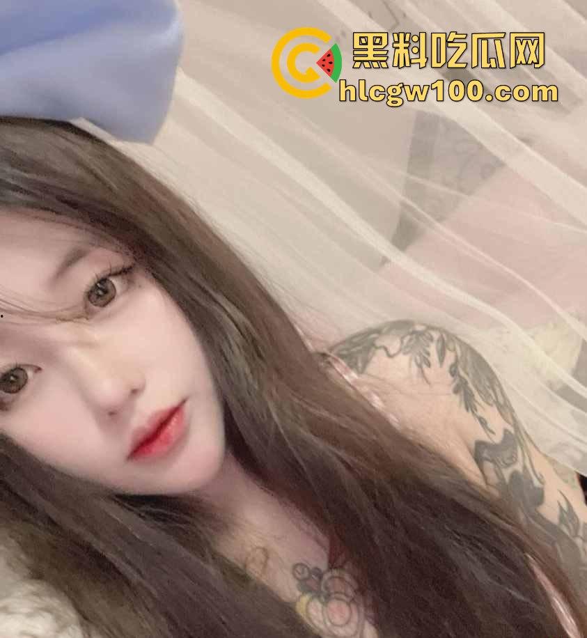 微博快手00后小美女【喜欢小羊Z】自拍翻车！网络女神私下骚到骨子里，不雅照曝光，就喜欢看网络骚鸡！-8