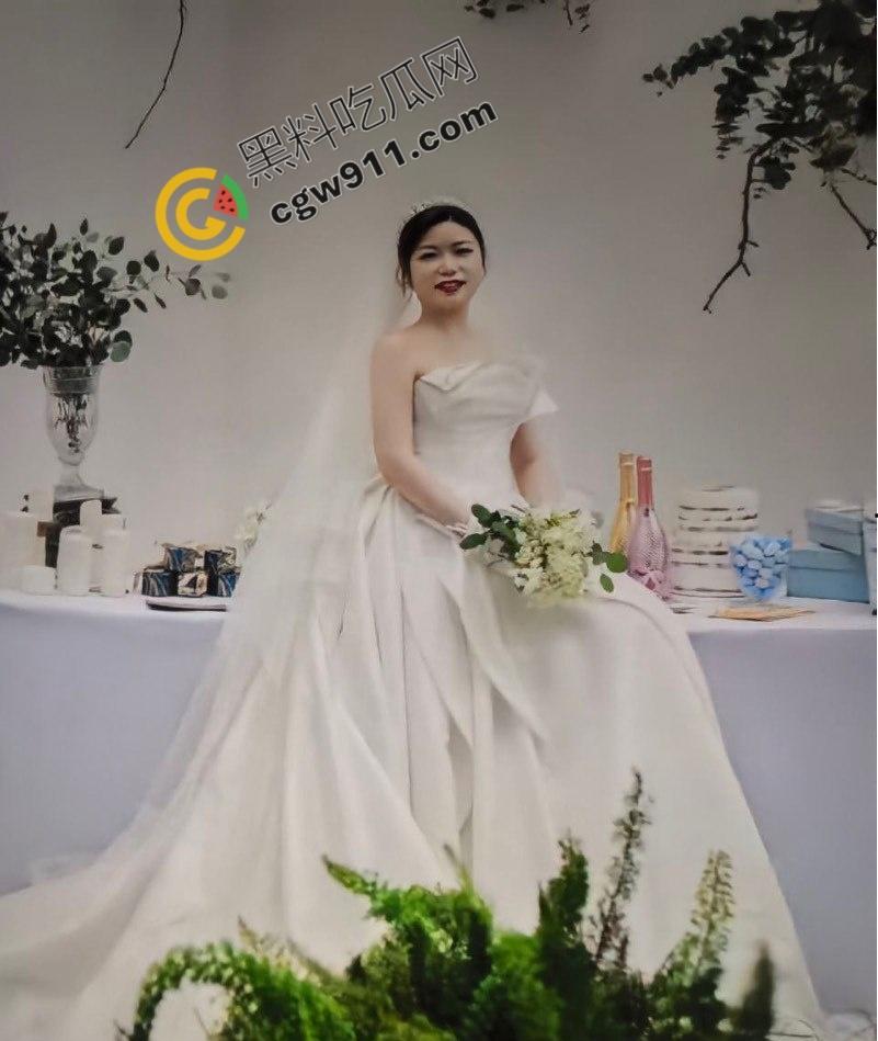 河南新婚夫妻热辣自拍视频泄露！大奶人妻淫水狂喷，骚穴口活绝顶，诱惑不断，让人心动-9