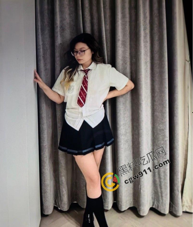 河南新婚夫妻热辣自拍视频泄露！大奶人妻淫水狂喷，骚穴口活绝顶，诱惑不断，让人心动-10