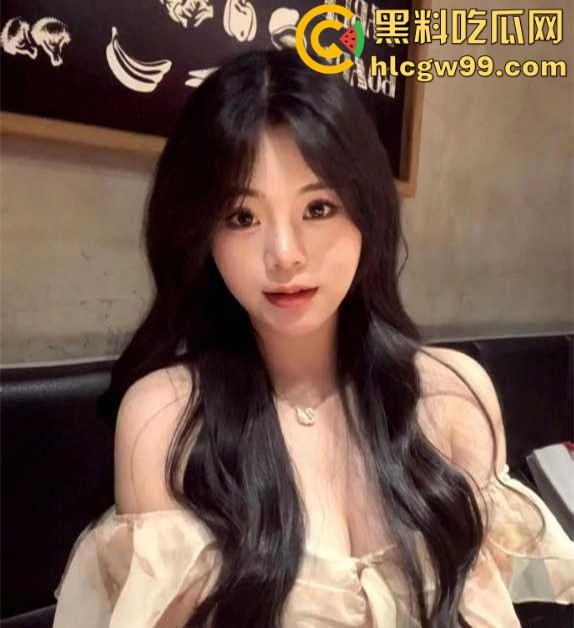 湖北文理学院【屈佳怡】多人追求的妹子没追到 却被我顺利拿下 只是你不知道她的反差性有多大!-8