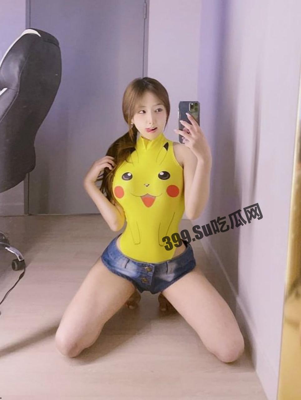 Youtuber 前油管吃播博主 金熙宰 下海做黄播 直播视频流出 骚气十足-7