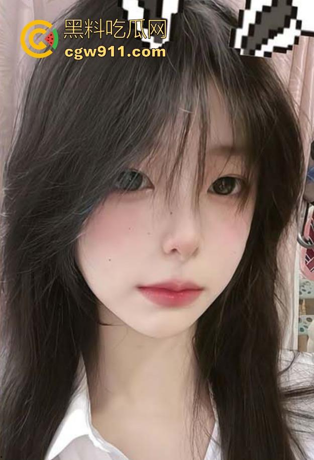 河南高三清纯学生妹【廖莹莹】性爱视频曝光,暑假假借旅游名义千里送逼伺候金主爸爸,调教的真好!-3