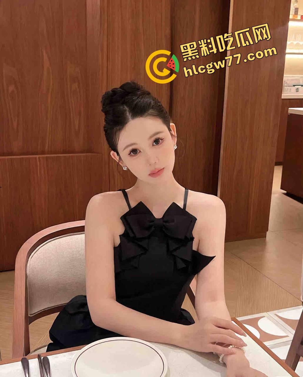 重庆大学极品『雪雪』被爆反差淫片，蜜桃臀浪叫被操，包养成狗太上头！-7