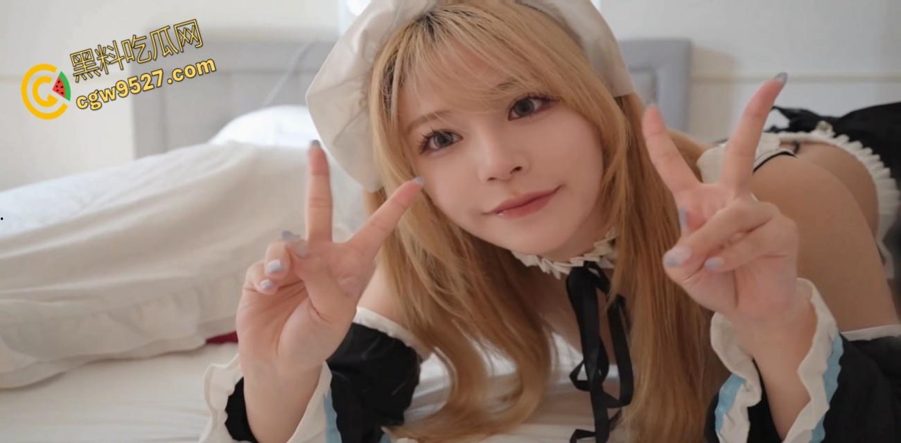 Myfans极品樱花妹【Ycancan】，女仆主动舔屌服务，舌头跟电动小马达似的，男友视角看小母狗淫态！-1