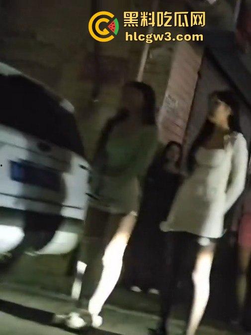 一杯奶茶的钱换城中村的欲望天堂 广州野鸡站街实录 暗访视频揭秘城中村的快餐江湖 3分钟交易效率拉满！-4