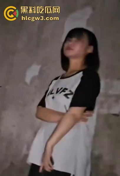 一杯奶茶的钱换城中村的欲望天堂 广州野鸡站街实录 暗访视频揭秘城中村的快餐江湖 3分钟交易效率拉满！-8